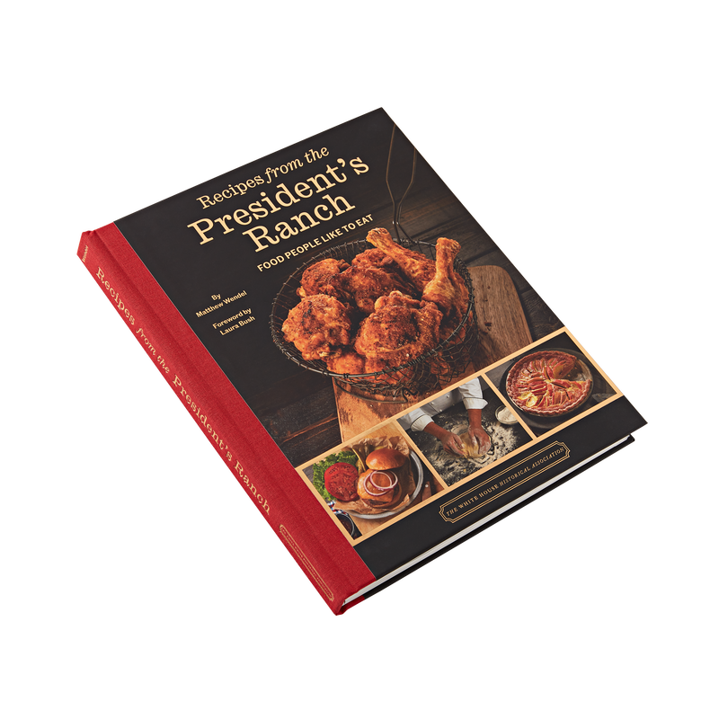Chef Matthew Wendel offers a collection of recipes, photographs, and memories as the personal chef and personal assistant to the president_front