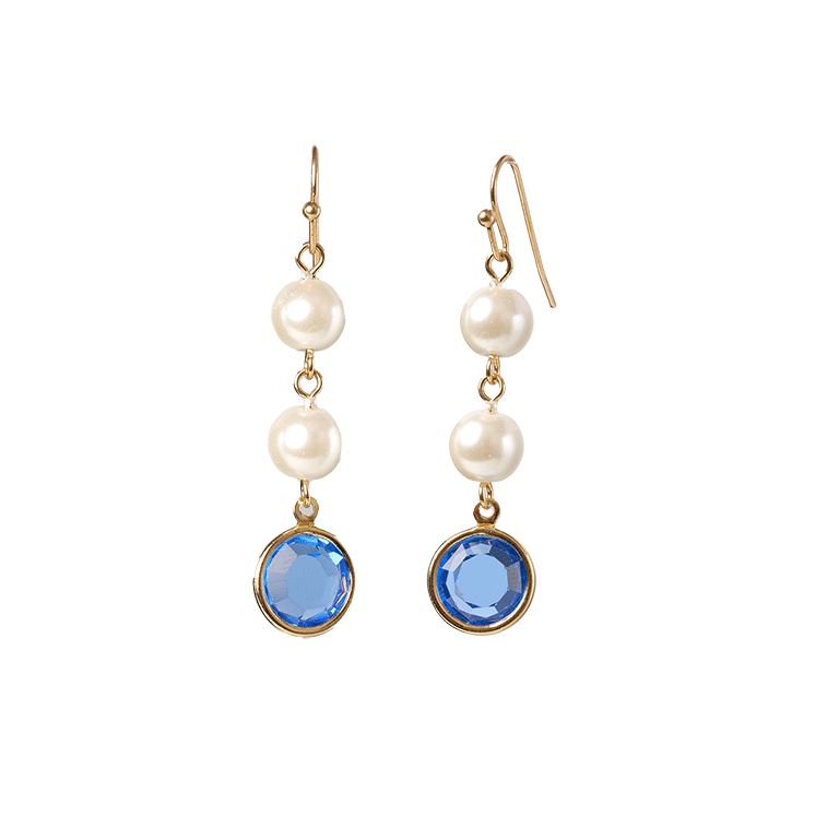 Jacqueline Kennedy's Blue Room Fashion Pearl Earrings - Side