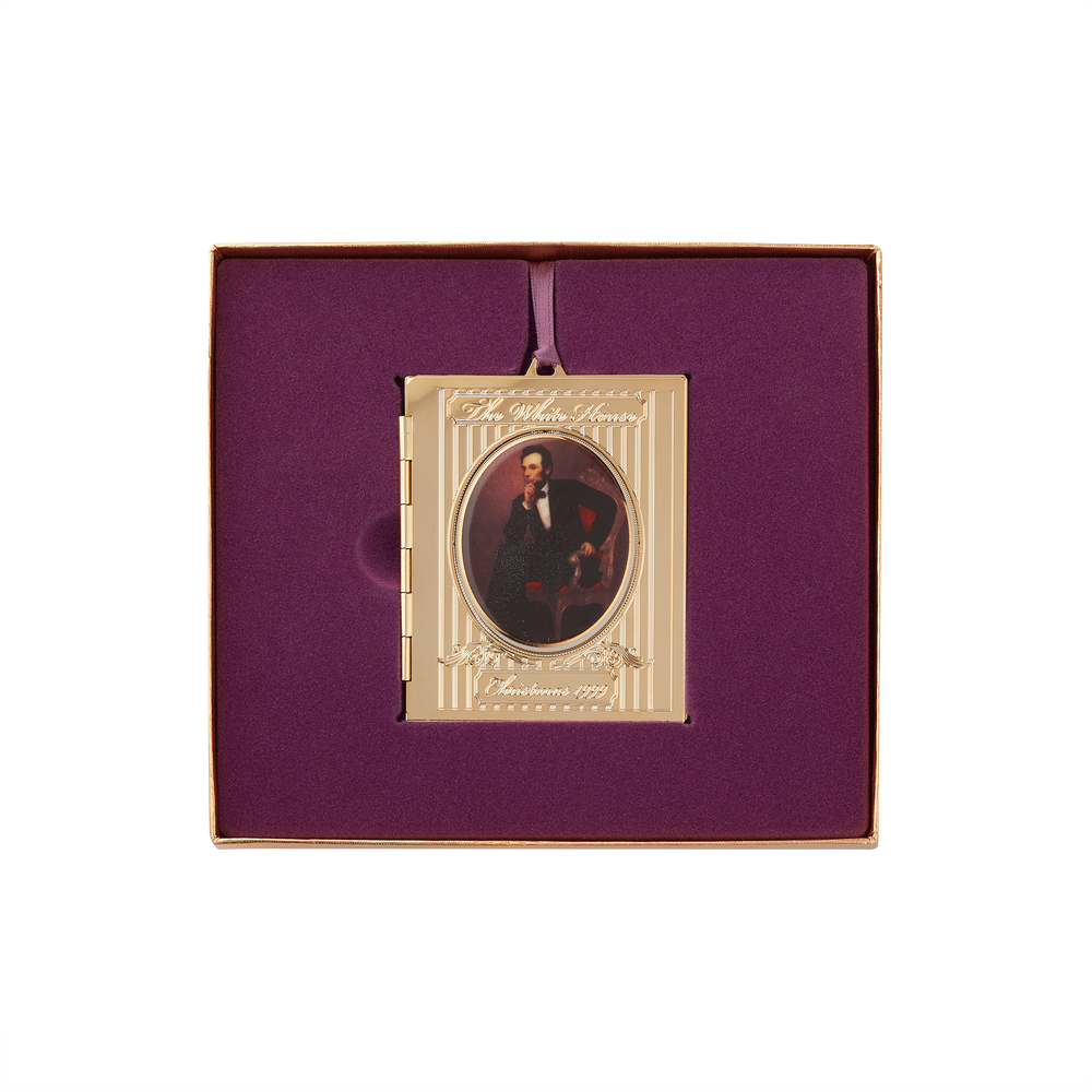 1999 White House Christmas Ornament, President Abraham Lincoln's Portrait-In Box