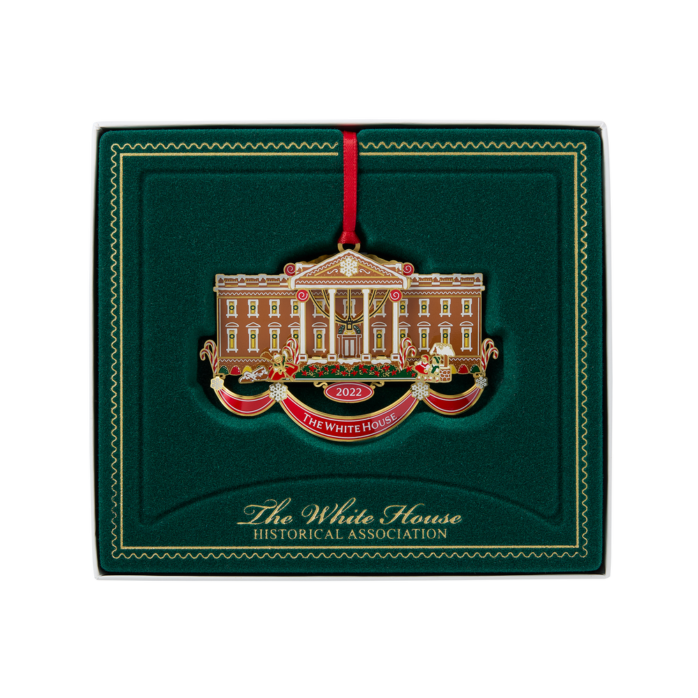  Official 2022 White House Christmas Ornament : Home & Kitchen